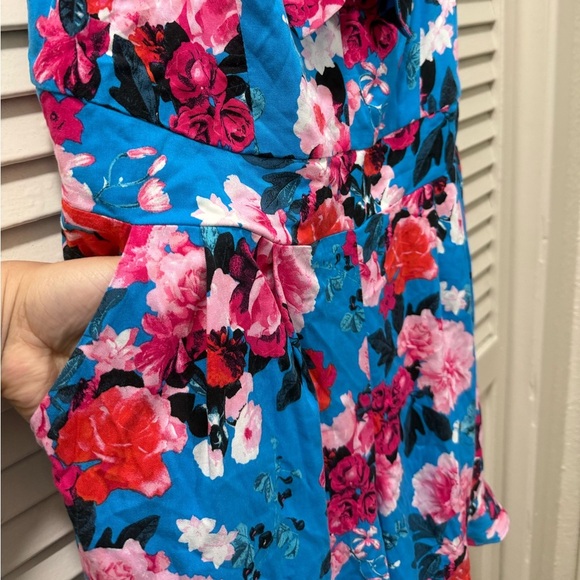 Torrid Challis Tie-Front Romper - Picture 7 of 11